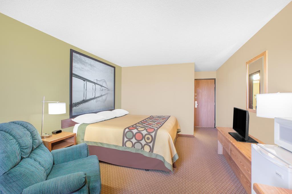 Super 8 By Wyndham Mt Pleasant Motel Mount Pleasant Dış mekan fotoğraf